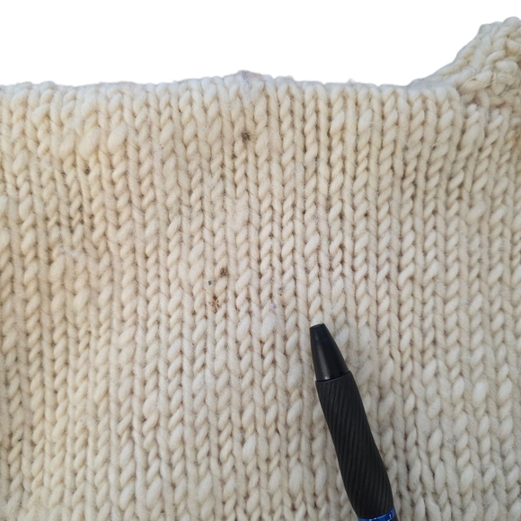 GUSTO Hand Knit Wool Sweater | Vintage Scenic Graphic | Made in Uruguay | Size S - Picture 6 of 9